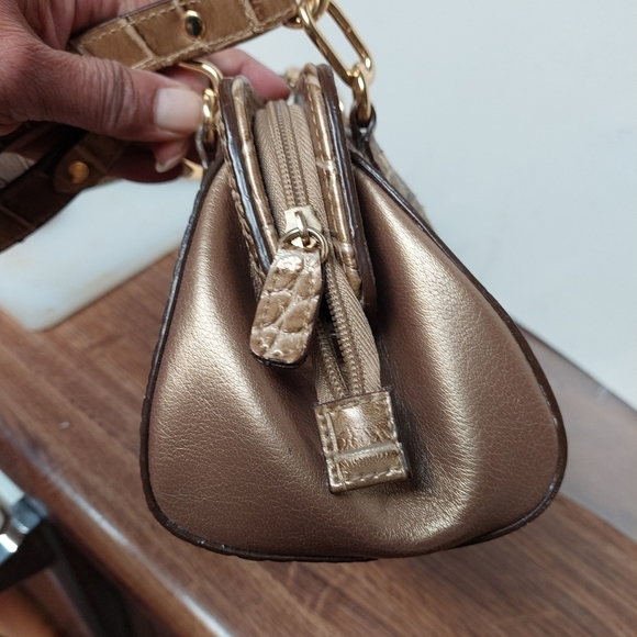 Worthington Small Gold Handbag - Picture 4 of 14